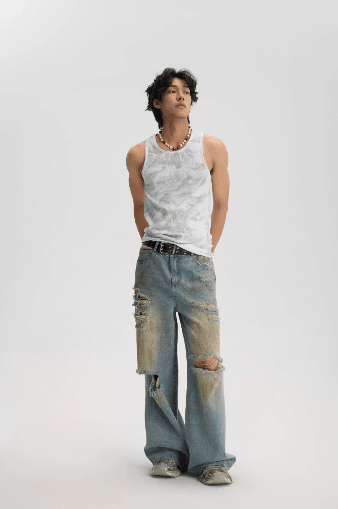 Distressed and Ripped Baggy Jeans with Washed Effect - chiclara