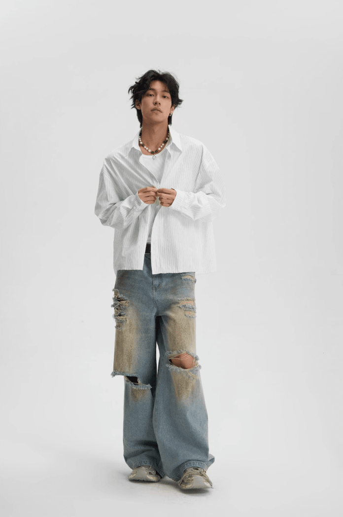 Distressed and Ripped Baggy Jeans with Washed Effect - chiclara