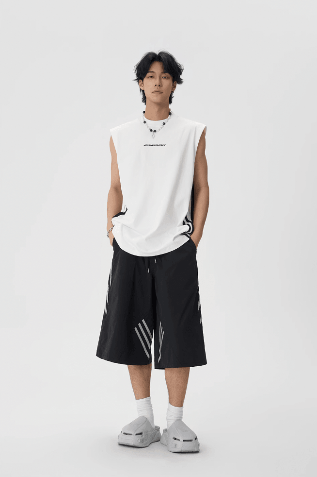 Sporty Baggy Shorts with Stripes - chiclara