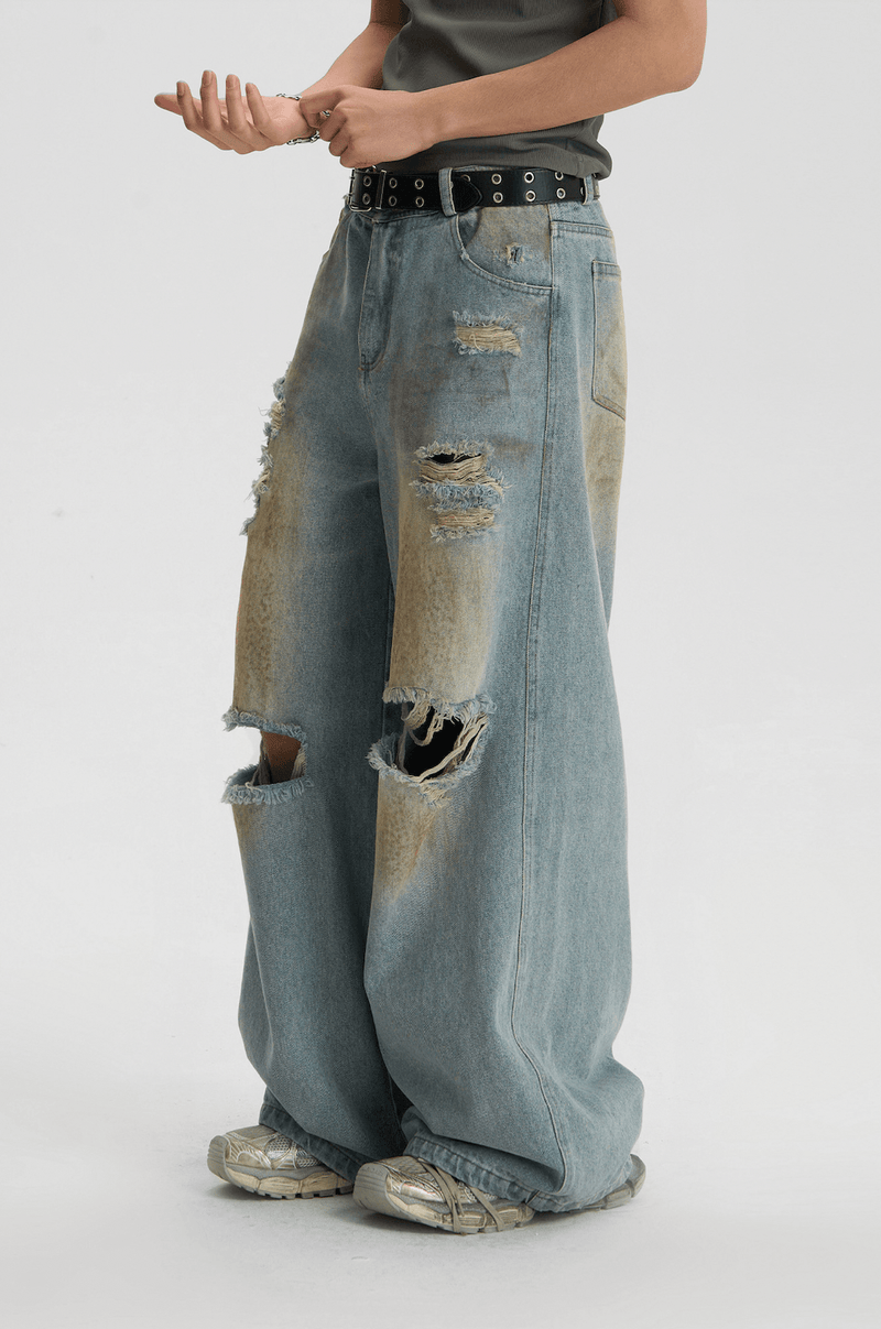 Distressed and Ripped Baggy Jeans with Washed Effect - chiclara