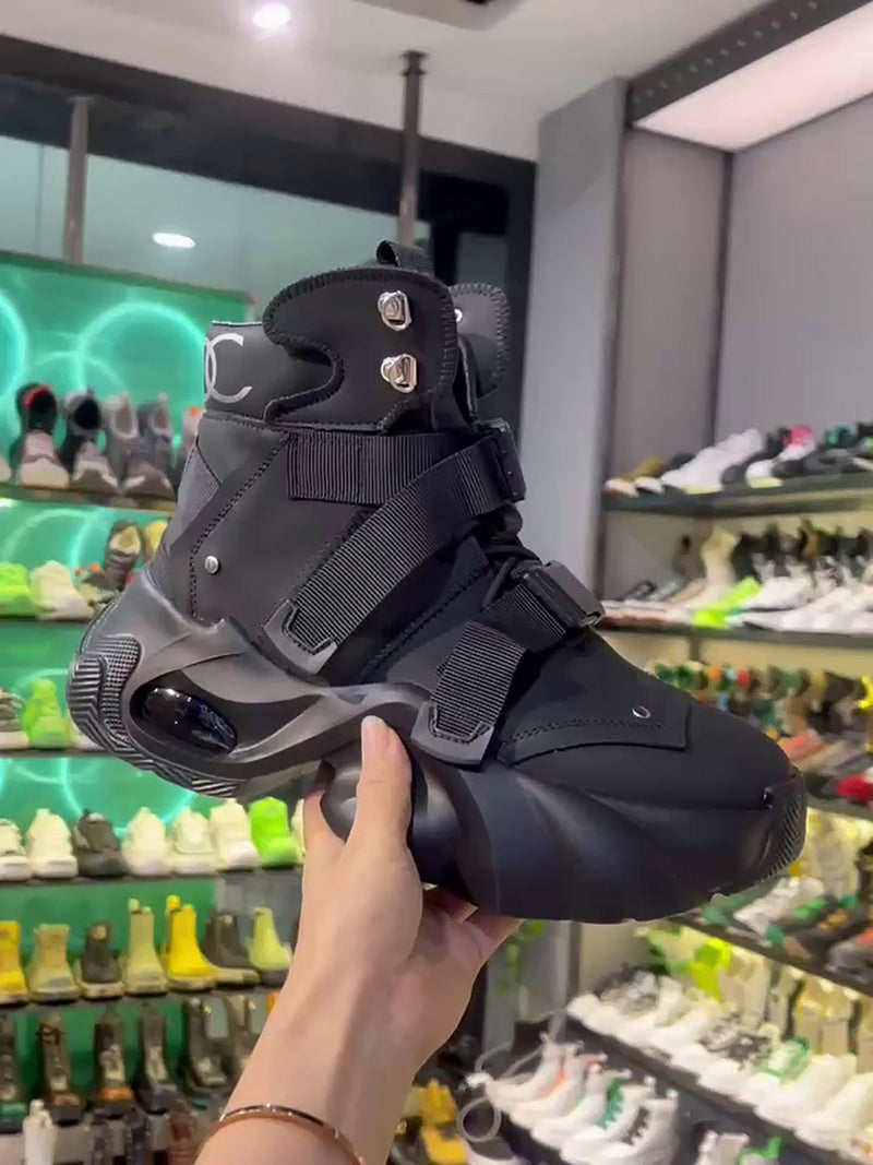 Dual-Strap Stealth Runner Boots